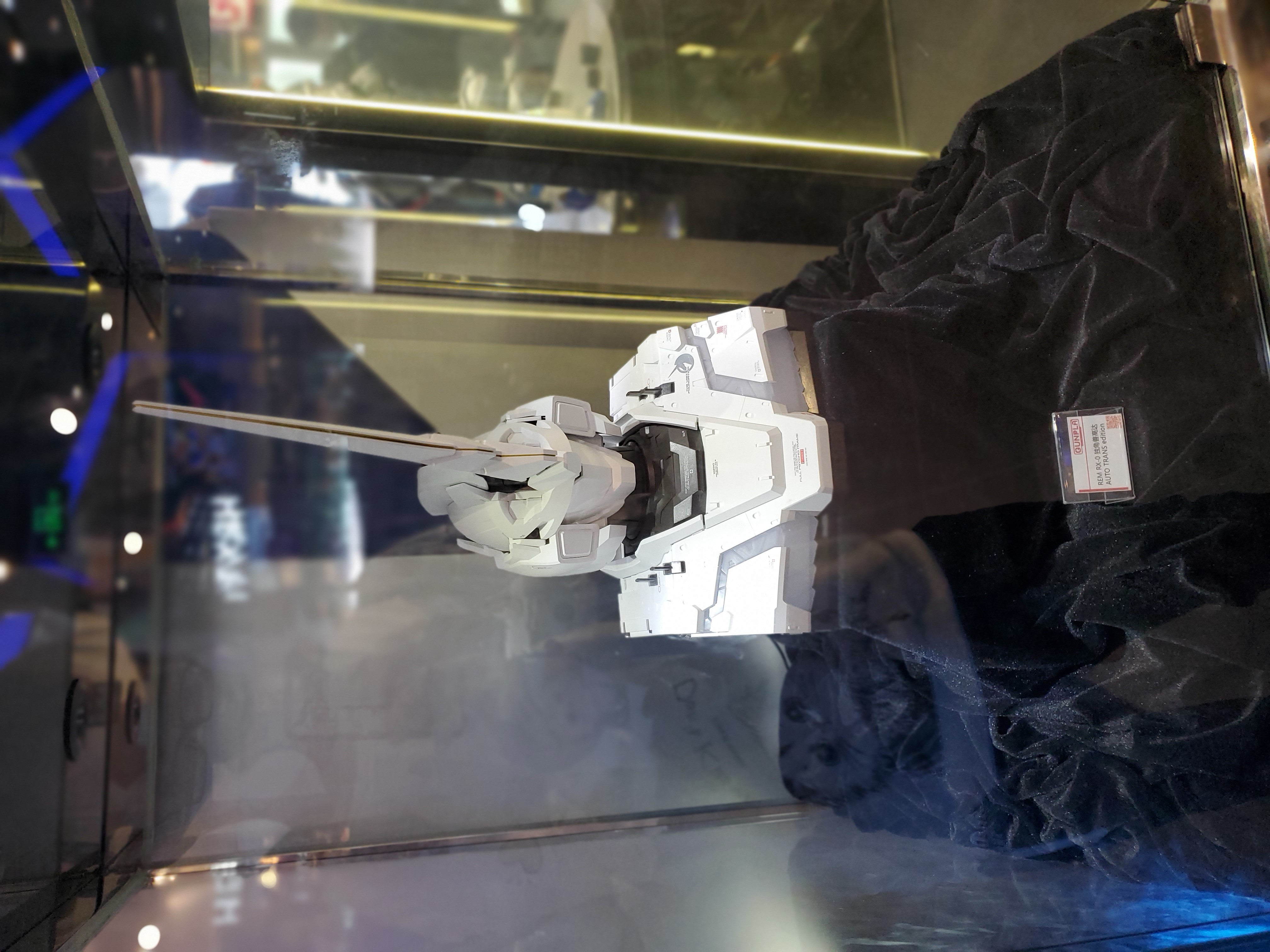 陆家嘴_商店高达2